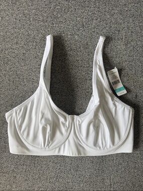 Natori Sport White Underwire Soft-Cup Bra